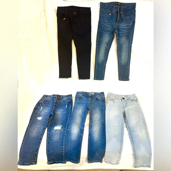5 Pair BUNDLE!! Girls Jeans size 4 Toddler Jumping Beans
Garanimals Lee Baby Gap - Picture 2 of 13